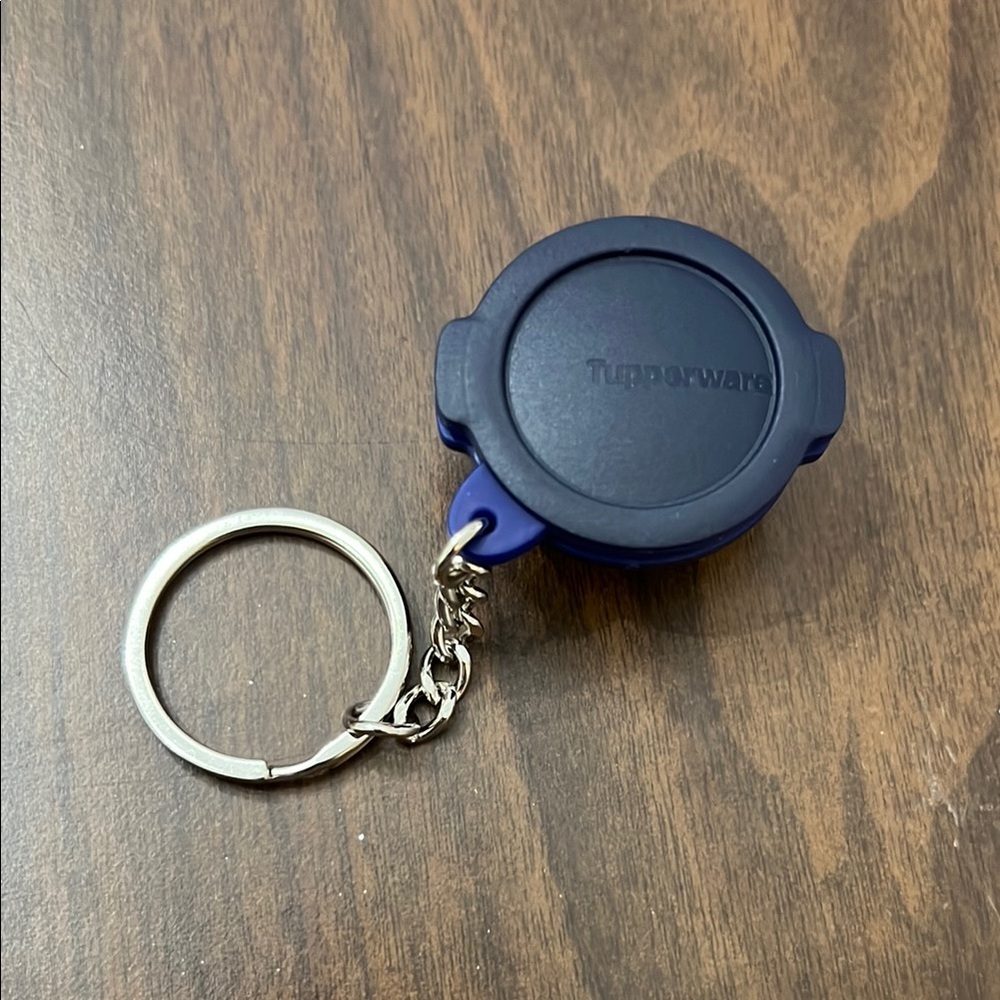 Tupperware Smart Steamer Cooker Keychain